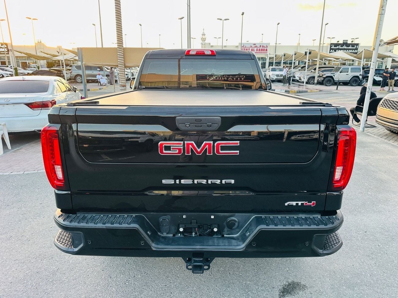 جي أم سي سييرا 1500 REG/CAB AT4