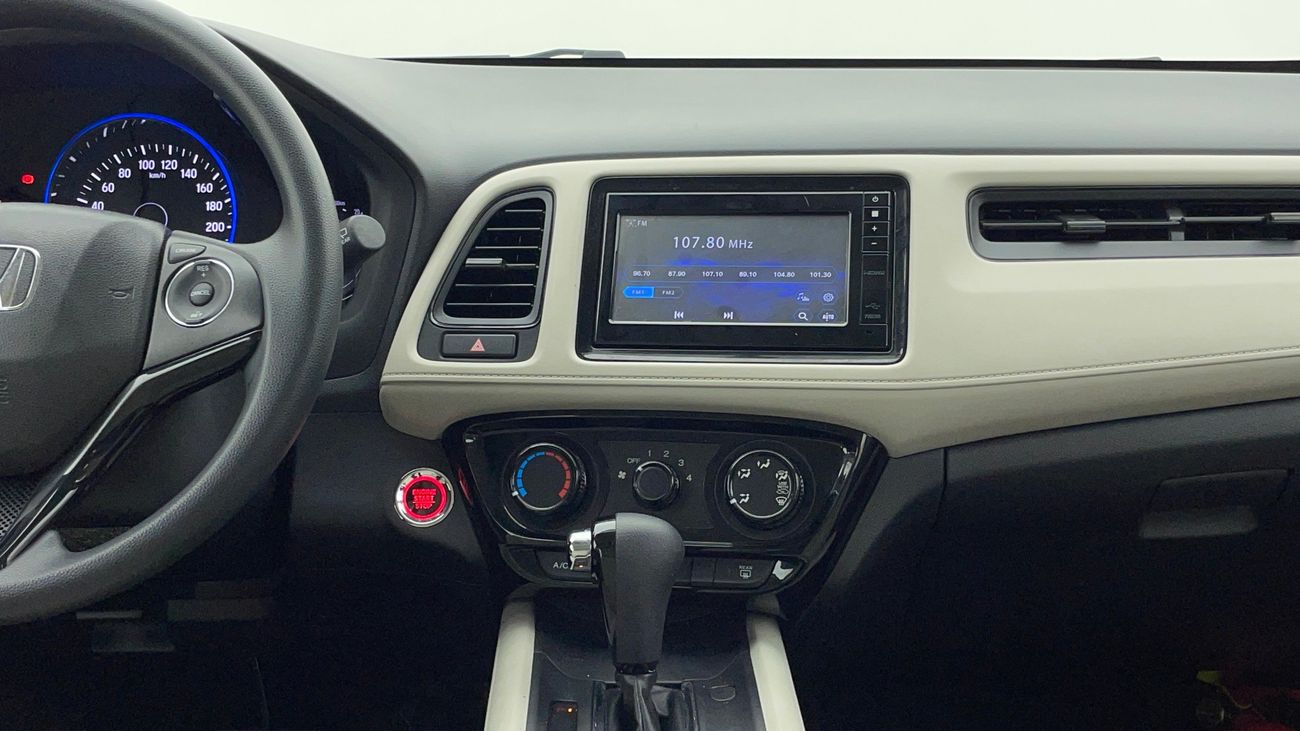 هوندا HRV LX 1.8 | بدون دفعة مقدمة | اختبار القيادة في المنزل