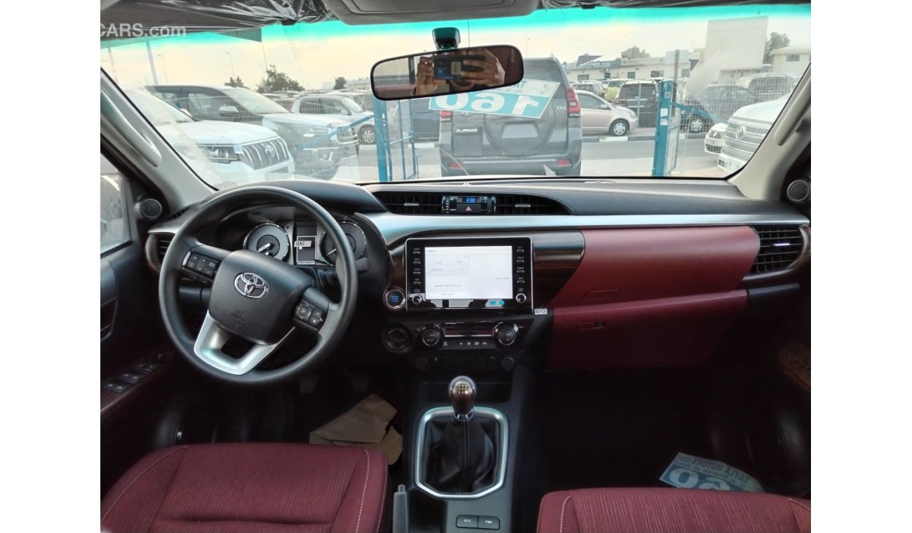 تويوتا هيلوكس Toyota Hilux 2.7L MT Full Option Black 2022