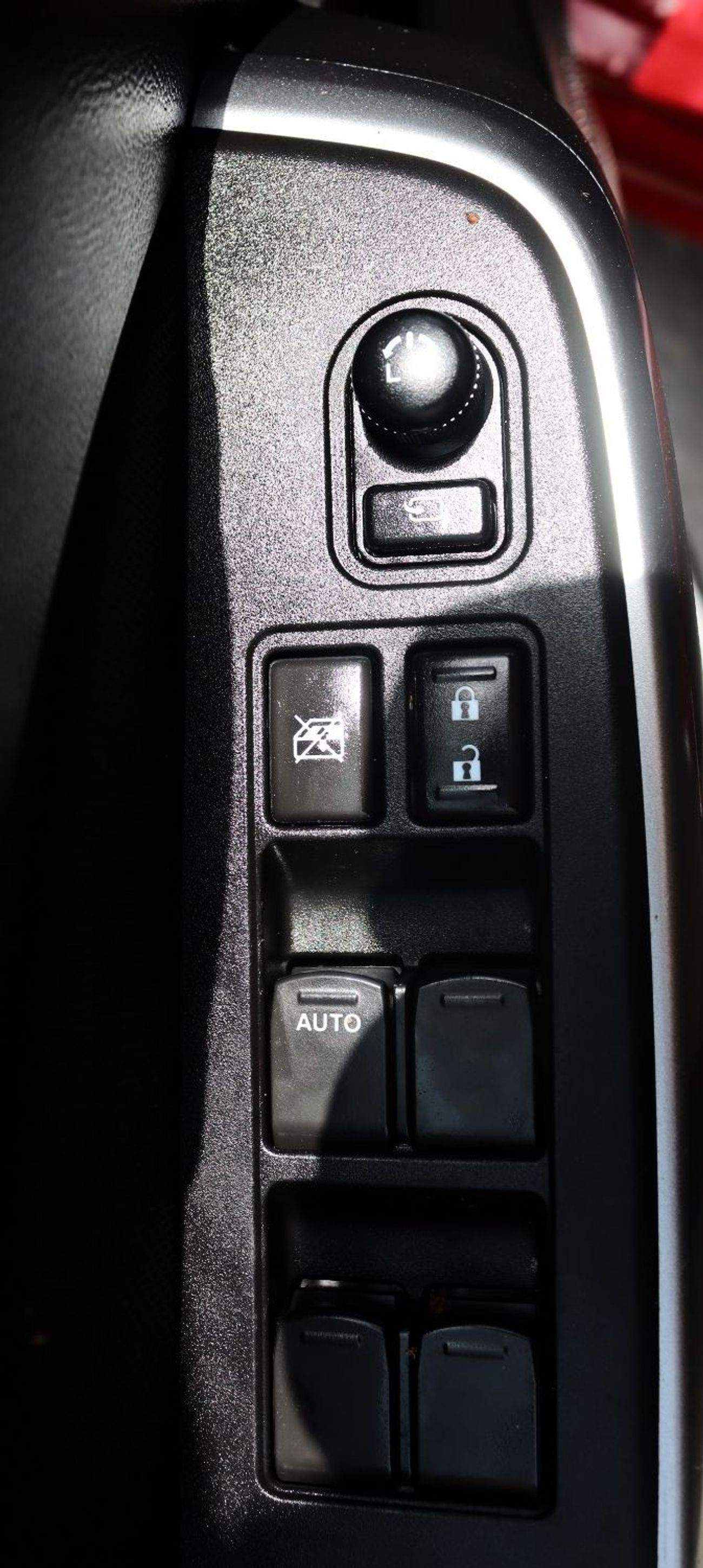 سوزوكي سويفت GLX خالية من الحوادث - خليجي - رقم 1 الفل - - مصنع اليابان