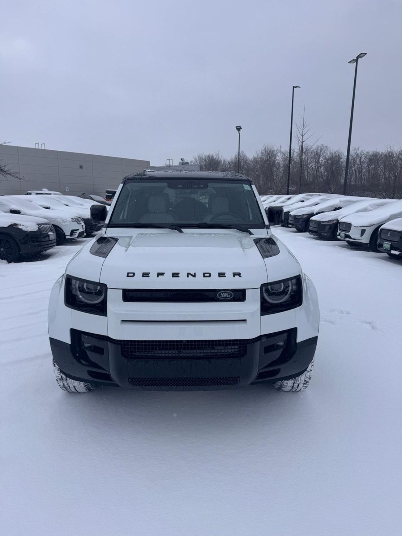 لاند روفر ديفندر