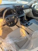 Toyota Land Cruiser GXR 4.0L with radar