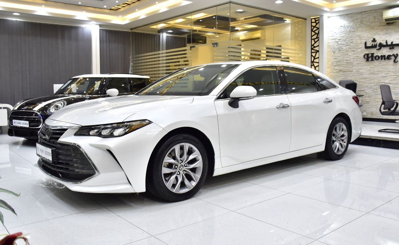 Toyota Avalon EXCELLENT DEAL for our Toyota Avalon XLE ( 2021 Model ) in White Color GCC Specs