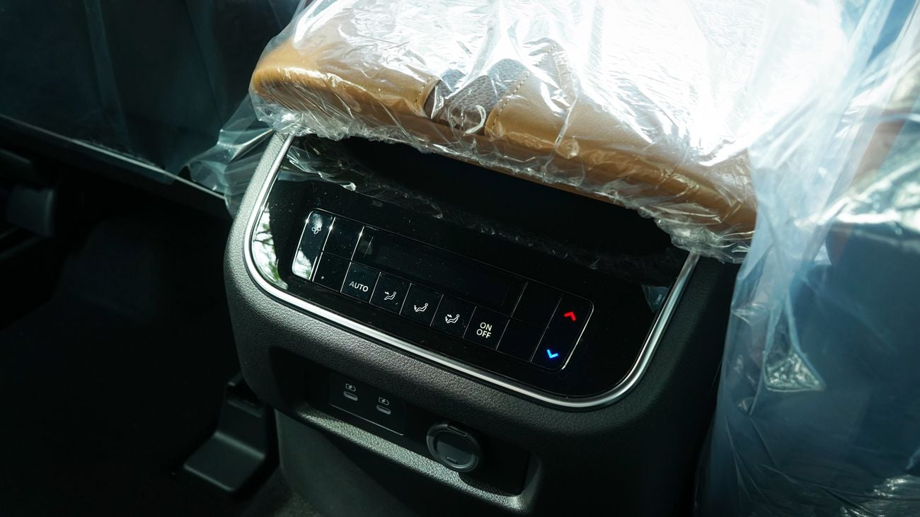 Nissan Patrol TITANIUM SE