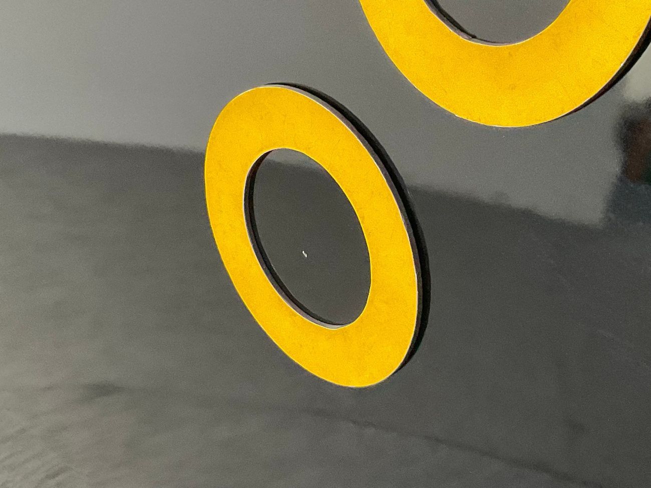 ميتسوبيشي باجيرو GLS Midline w/sunroof | شامل الضمان | 0 ﺪﻔﻋﺓ ﺃﻮﻟﻯ