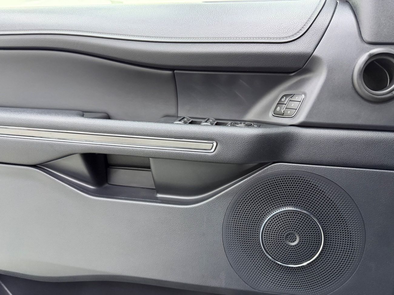 فورد إكسبيديشن XLT-EL 3.5L 4WD