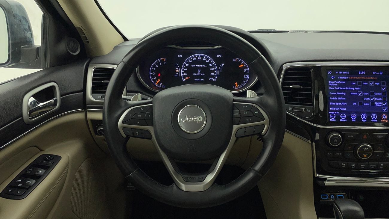 جيب جراند شيروكي LIMITED 3.6 | بدون دفعة مقدمة | اختبار القيادة في المنزل