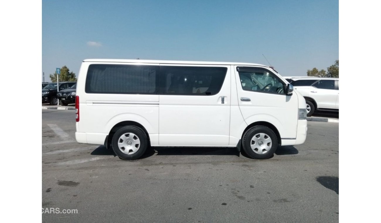 Toyota Hiace TOYOTA HIACE RIGHT HAND DRIVE (PM897)