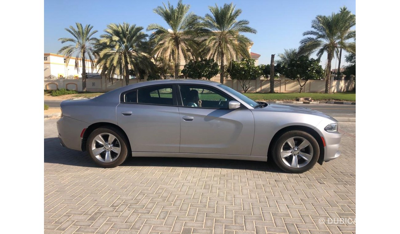 Dodge Charger OFFER PRICE ! CHARGER GCC 790 X 60 0% DOWN PAYMENT ,MID OPTION
