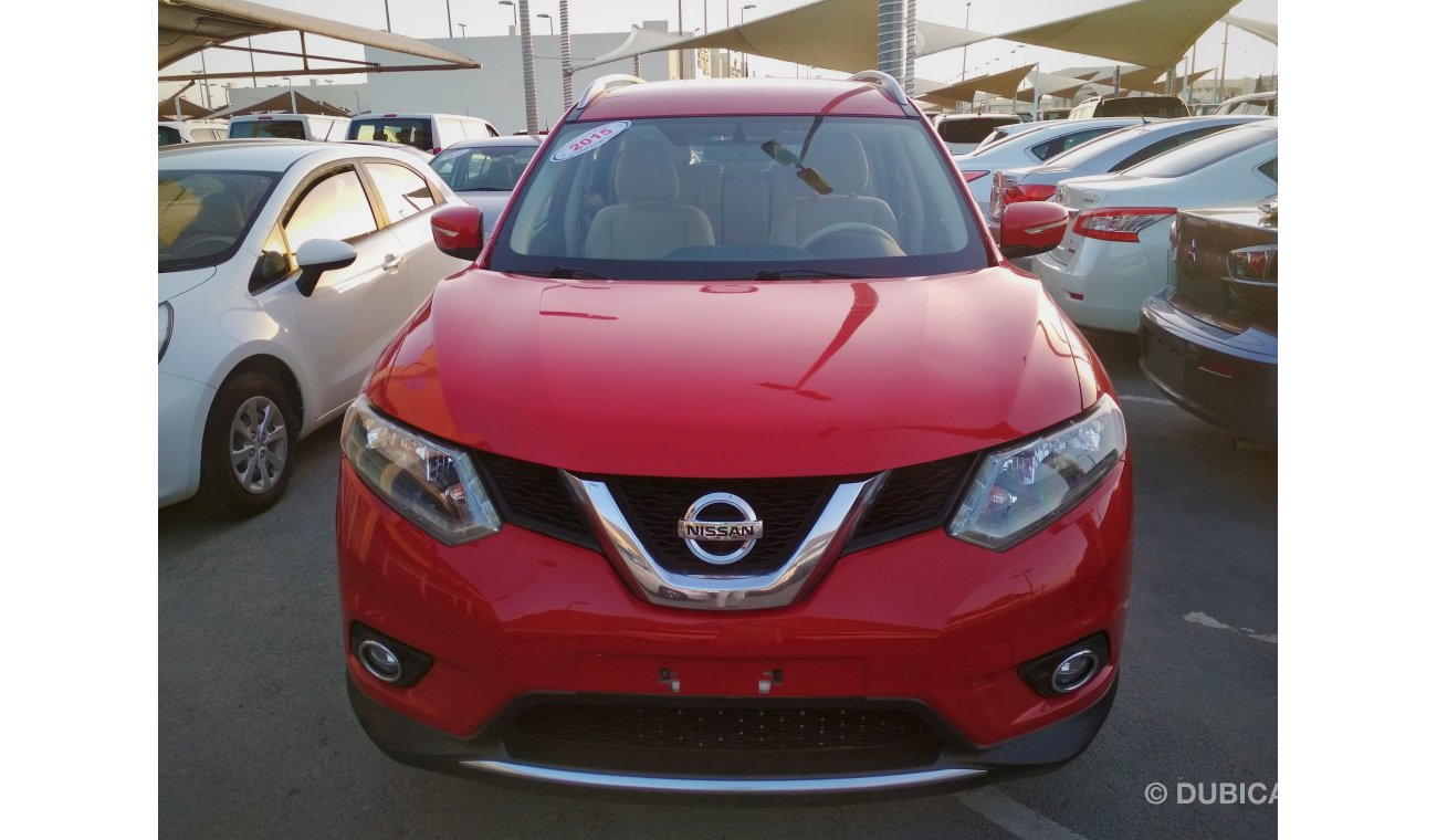 Nissan X-Trail 2015 RED GCC NO PAIN NO ACCIDENT PERFECT
