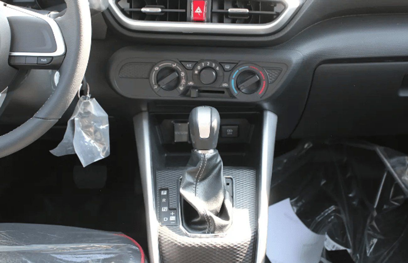 تويوتا ريز ECTWFR011  - 2025 Toyota Raize G - 1.0L Petrol Auto – Turbo - White