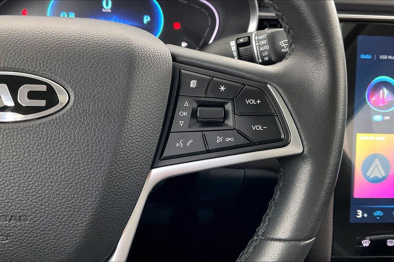 Volkswagen T ROC Trend | 1 year free warranty | 0 Down Payment