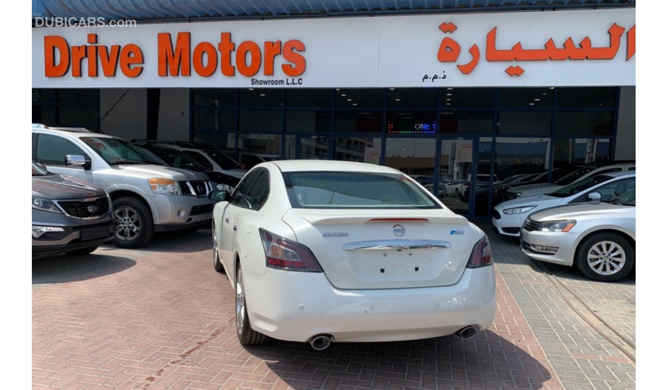 نيسان ماكسيما FULL OPTION NISSAN MAXIMA ONLY 740X60 MONTHLY FULL SERVICE HISTORY UNLIMITED KM WARRANTY...