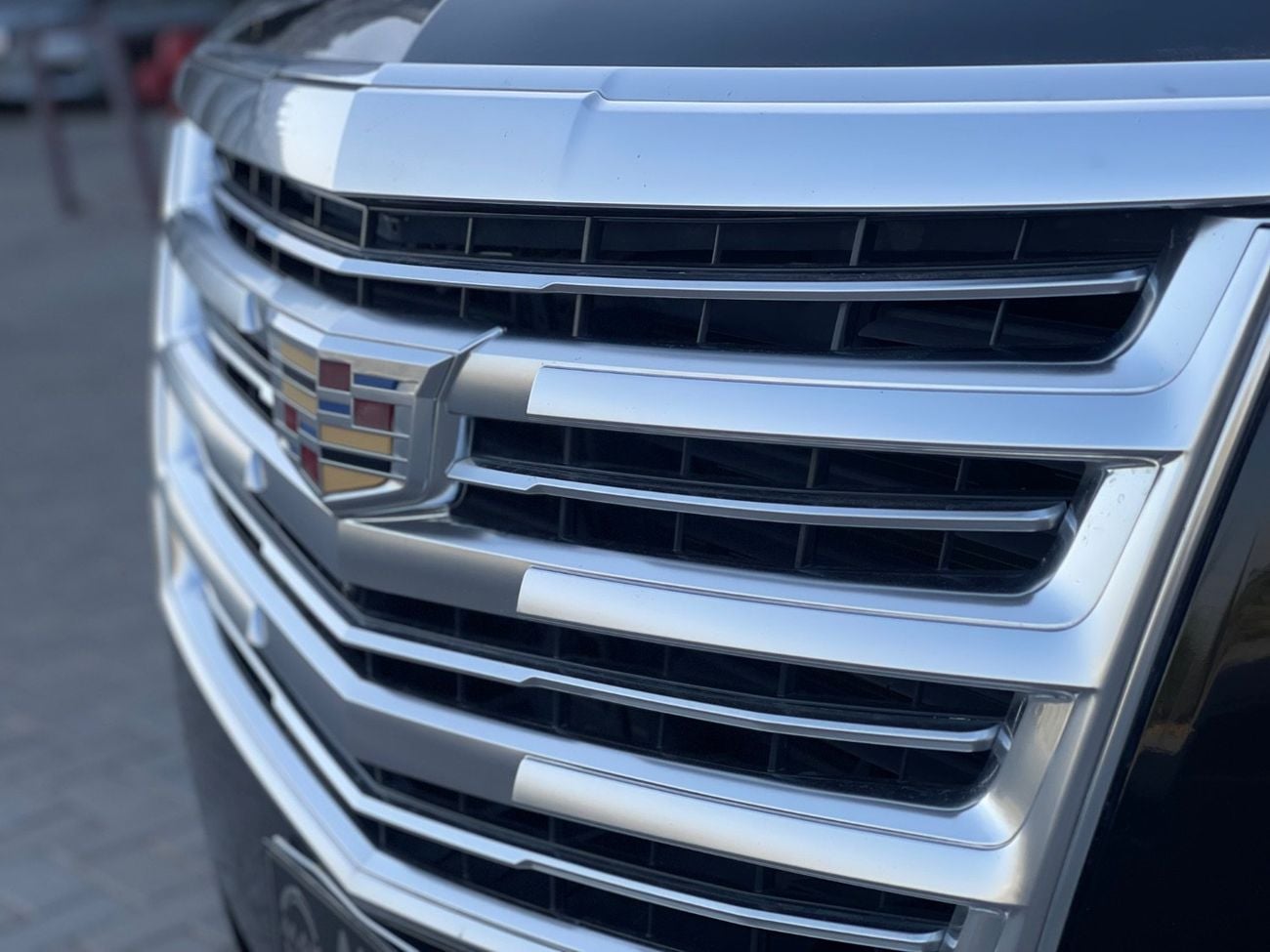 كاديلاك إسكالاد Platinum 6.2L