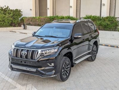 Toyota Prado Toyota Prado v4 LHD 2019 black colour