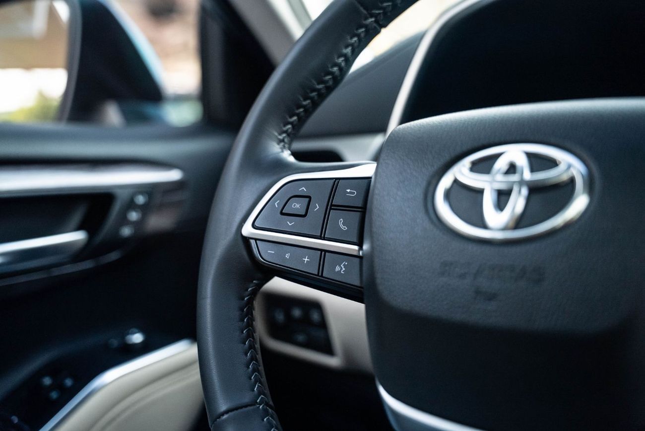 Toyota Highlander 2.5L Hybrid VXR (AWD) VXR 2023 Agency Warranty Full Service History GCC 2.5L Hybrid