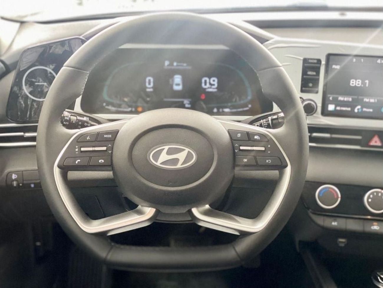 Hyundai Elantra GLX ELITE 1.5L White