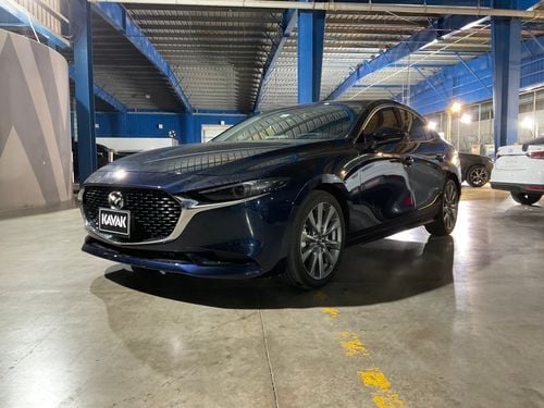 مازدا 3 Evolve | upto AED 20,000 Ramadan Discount | شامل الضمان | 0 ﺪﻔﻋﺓ ﺃﻮﻟﻯ