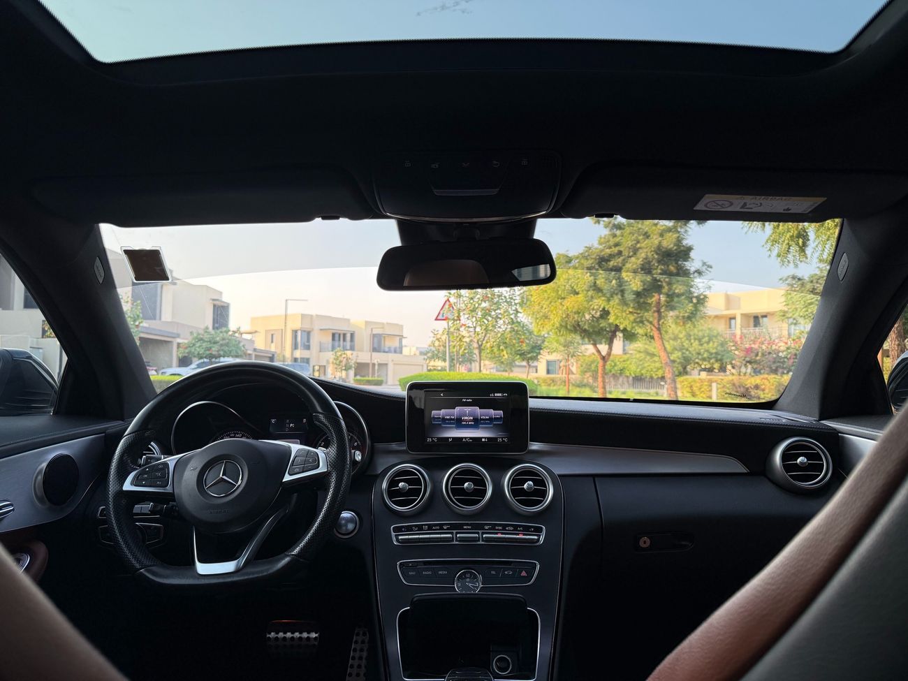 Mercedes-Benz C 200 Coupe GCC Specs | First owner | No Accidents