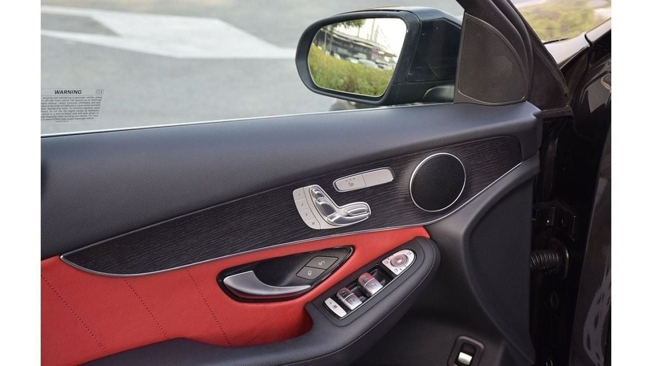 مرسيدس بنز GLC 300 4MATIC