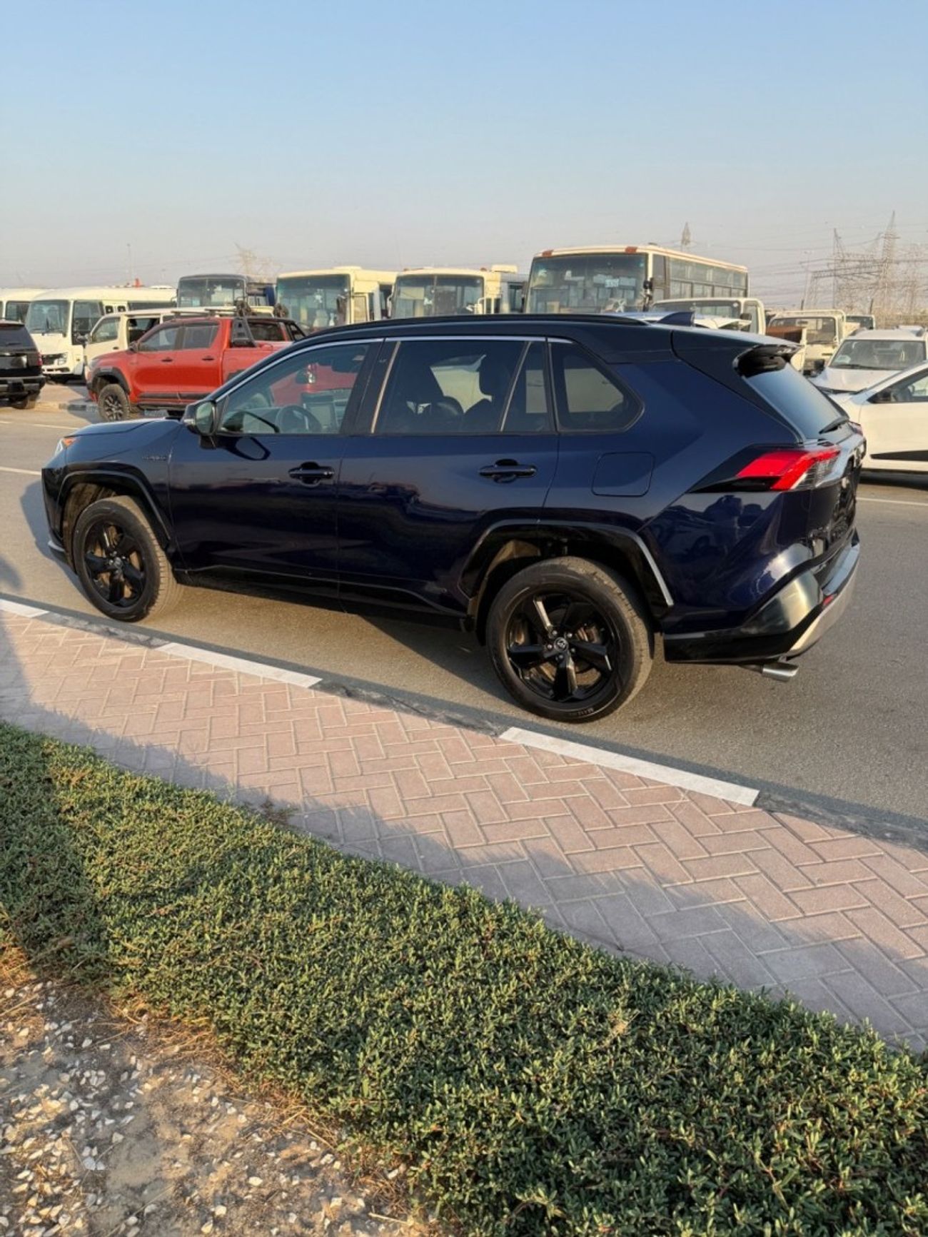 Toyota RAV4 RAV4 XSE Hybrid 4x4