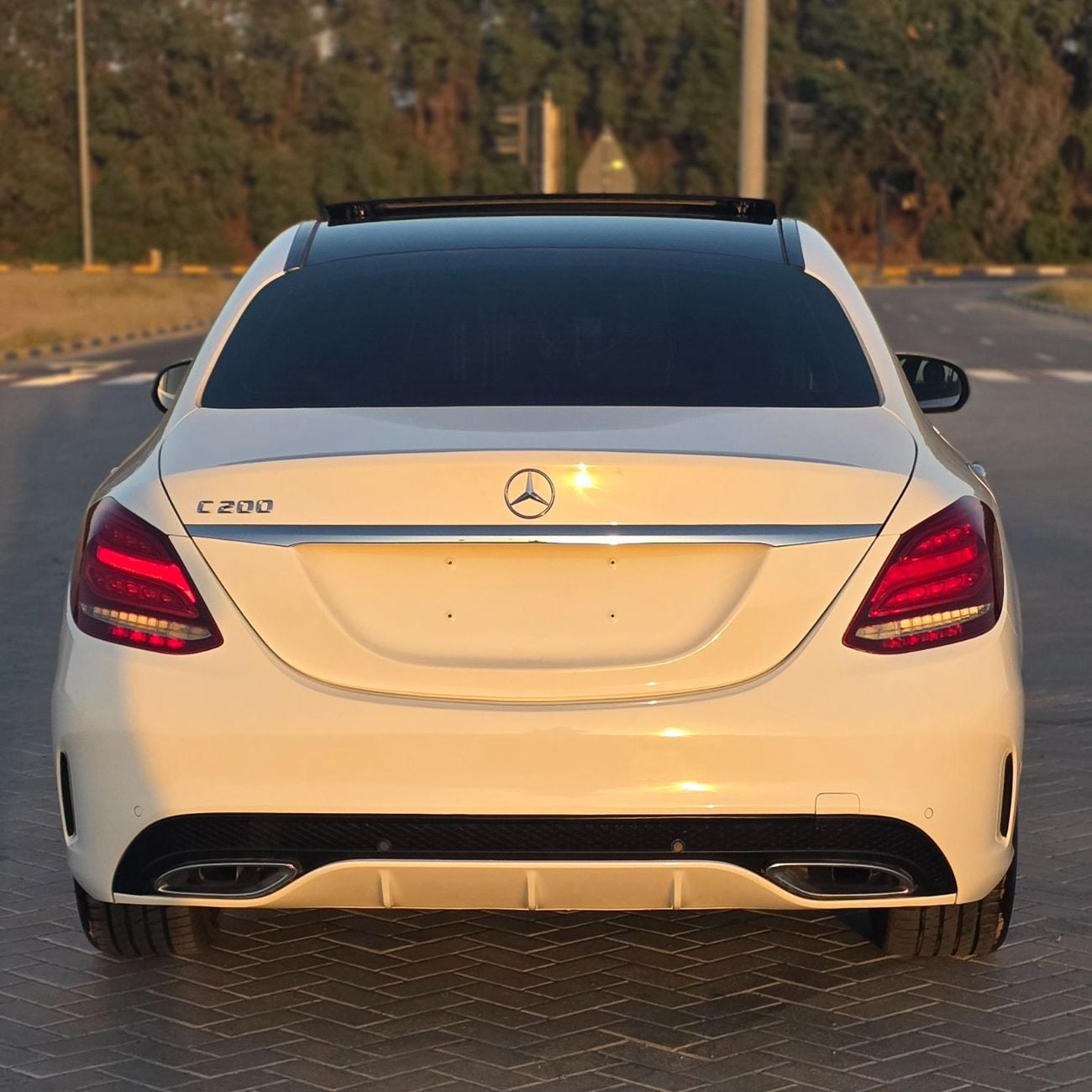 Mercedes Benz C200 AMG