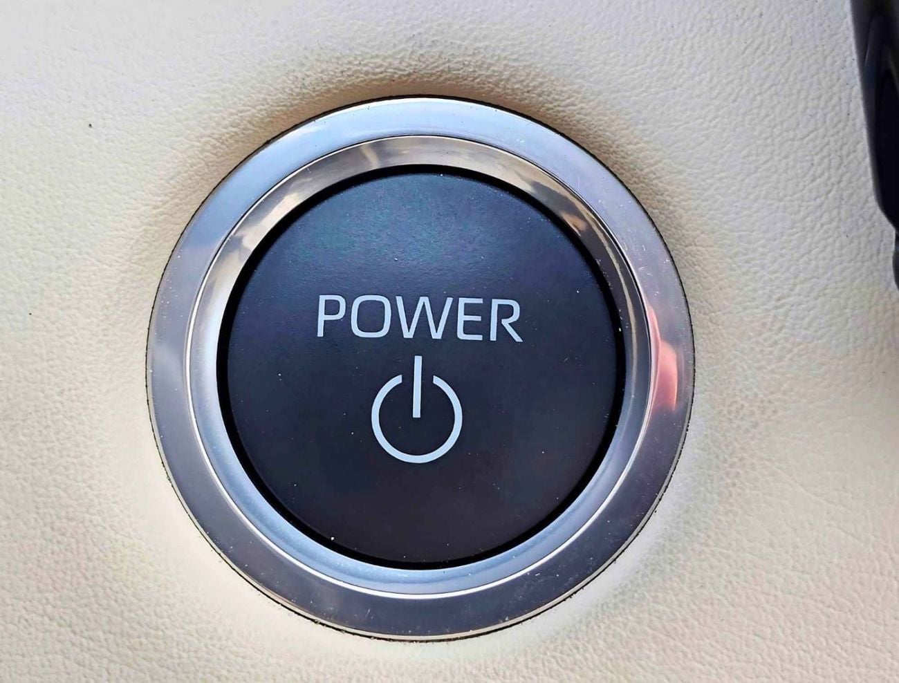 Toyota Highlander LIMITED HYBRID || 2.5L V4 HEV | RADAR | PANORAMIC ROOF | HEADS UP DISPLAY (CODE # HLTDO)
