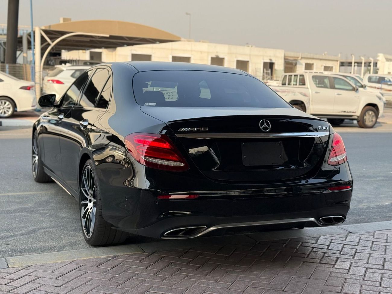 مرسيدس بنز E 43 AMG