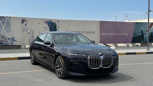 بي أم دبليو 740i 3.0L, V6