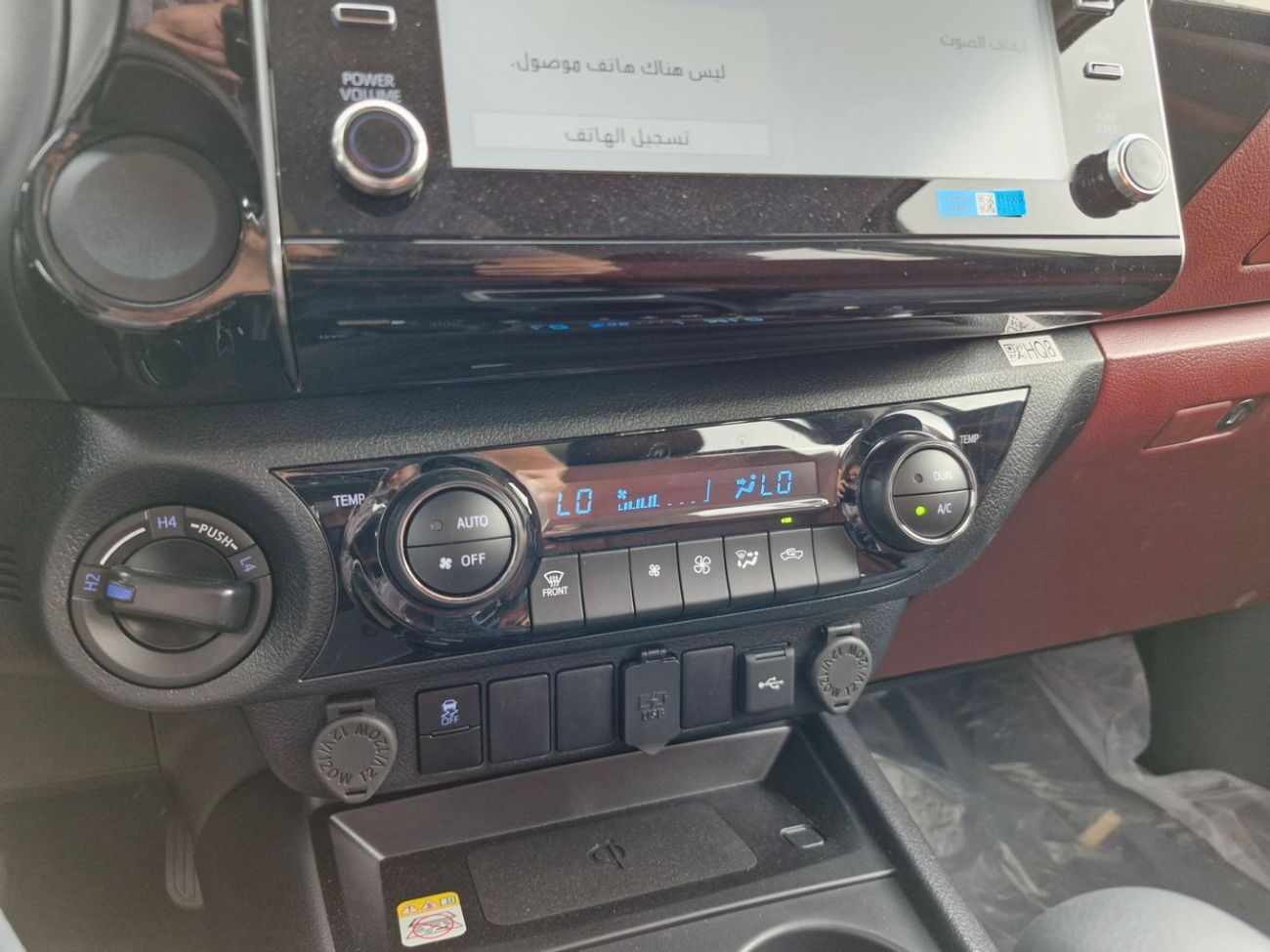 تويوتا هيلوكس 2024 Toyota Hilux 4WD D/C P/up 4x4 2.7L A/T Brand New 0Km