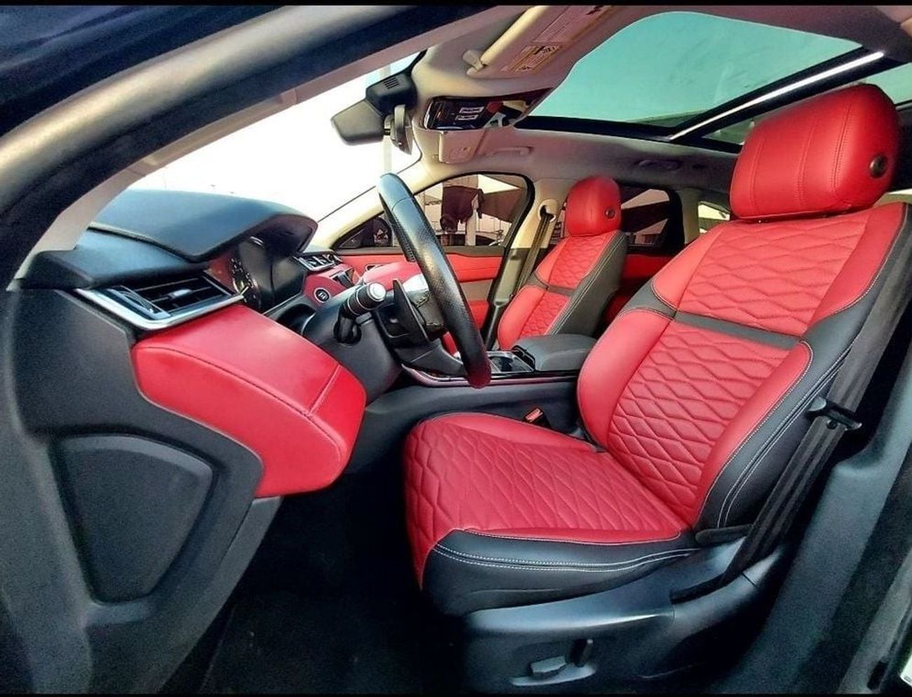 Land Rover Range Rover Velar P250 R-Dynamic SE 2.0L