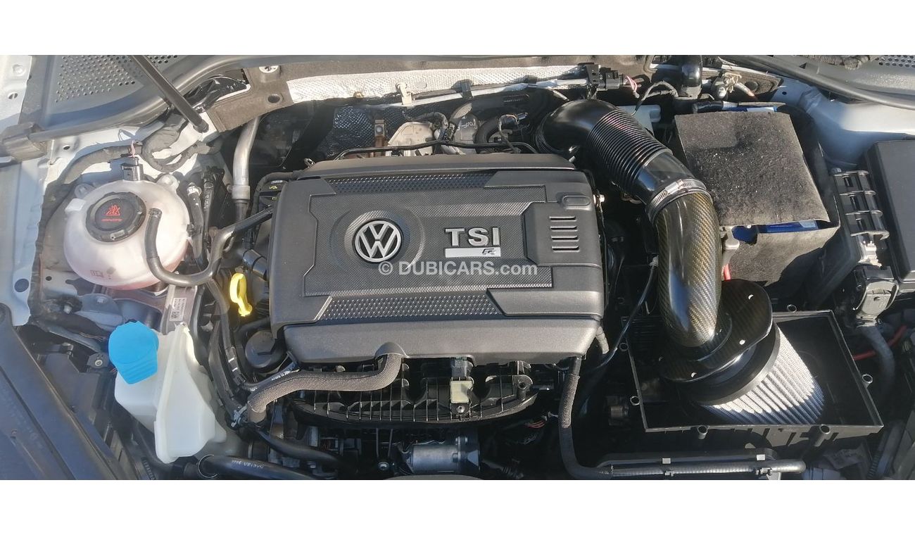 Used Volkswagen Golf R 2015 for sale in Dubai - 496373