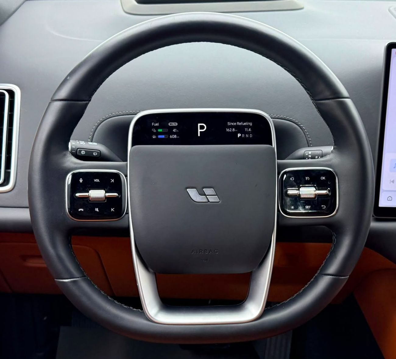 Li Auto L7 STD (NON GCC) 2025 Li L7 Ultra, LIDAR Sensors, Head-Up Display, Fully Loaded, Excellent Condition, Chinese