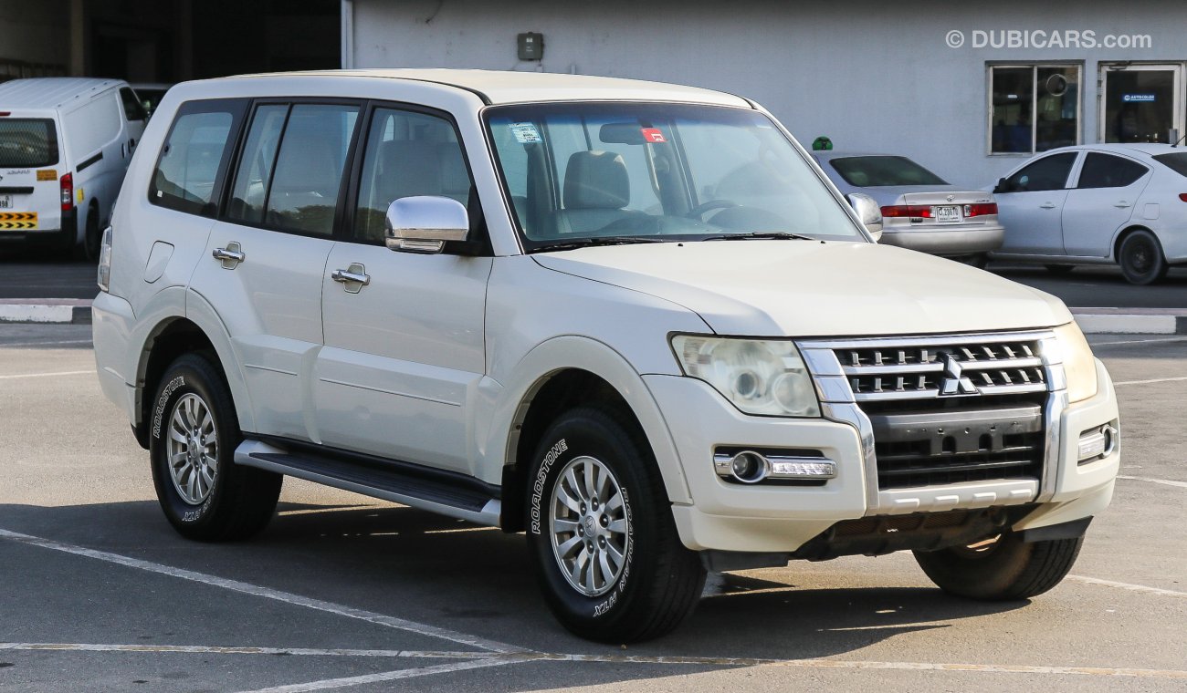 Mitsubishi Pajero V6 GLS