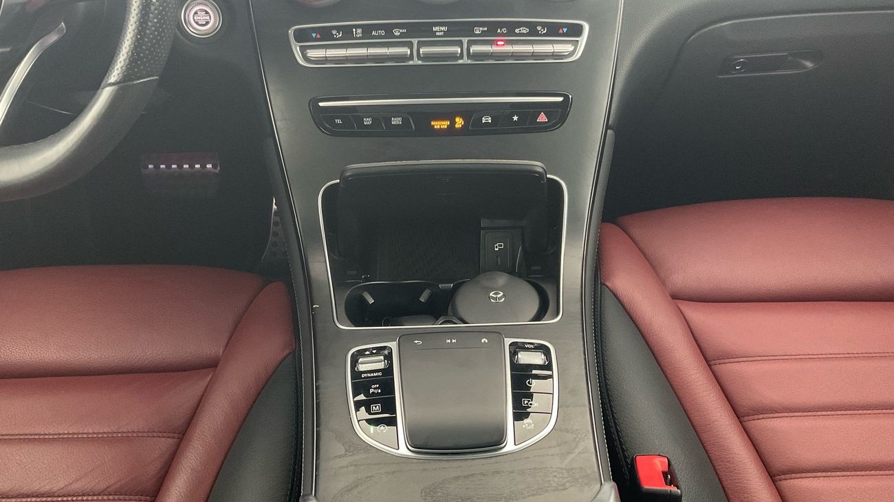 Mercedes-Benz GLC 300 Premium + 2.0L Premium + | Guaranteed Warranty | 0 Down Payment