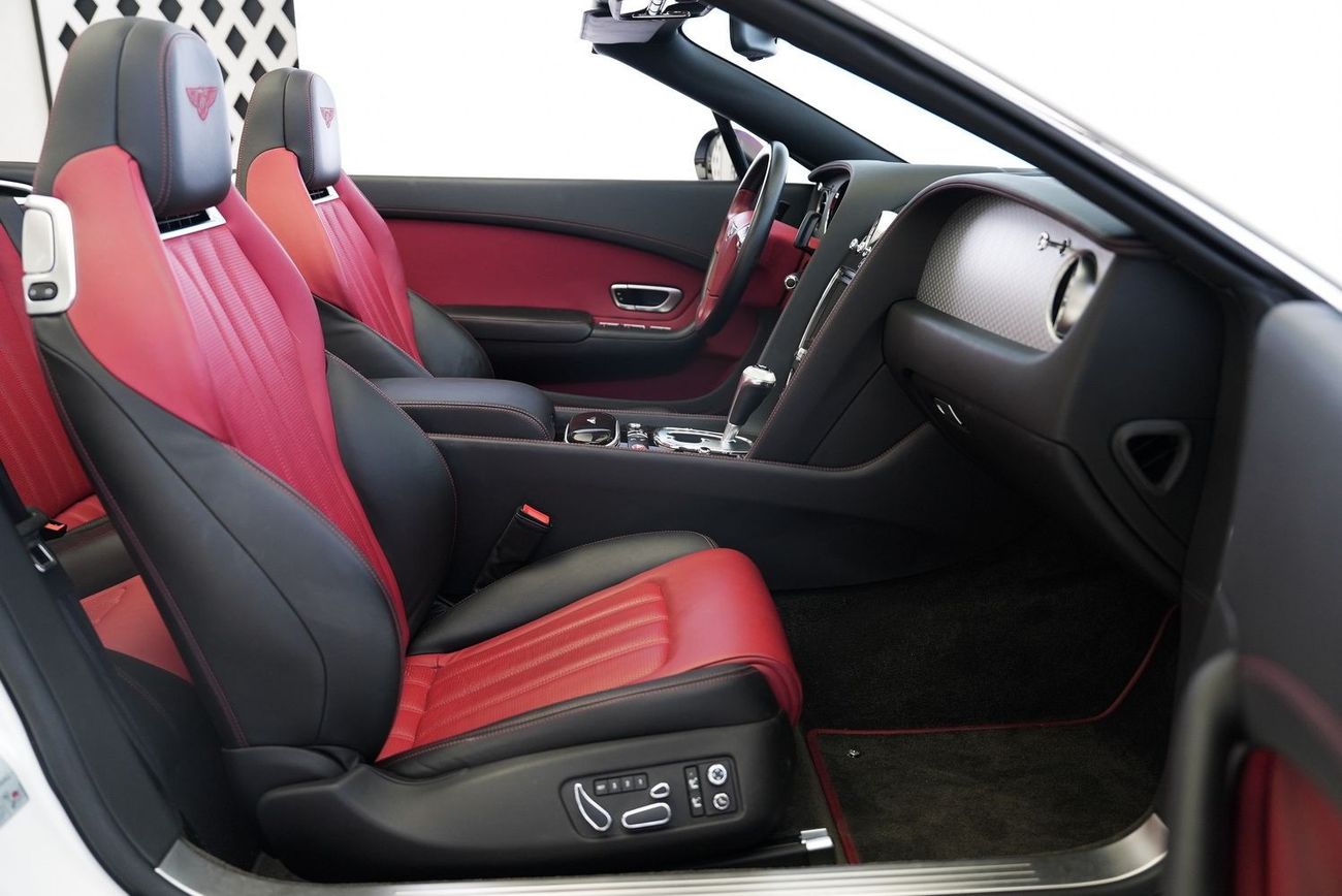 Bentley Continental GTC Bentley GTC V8