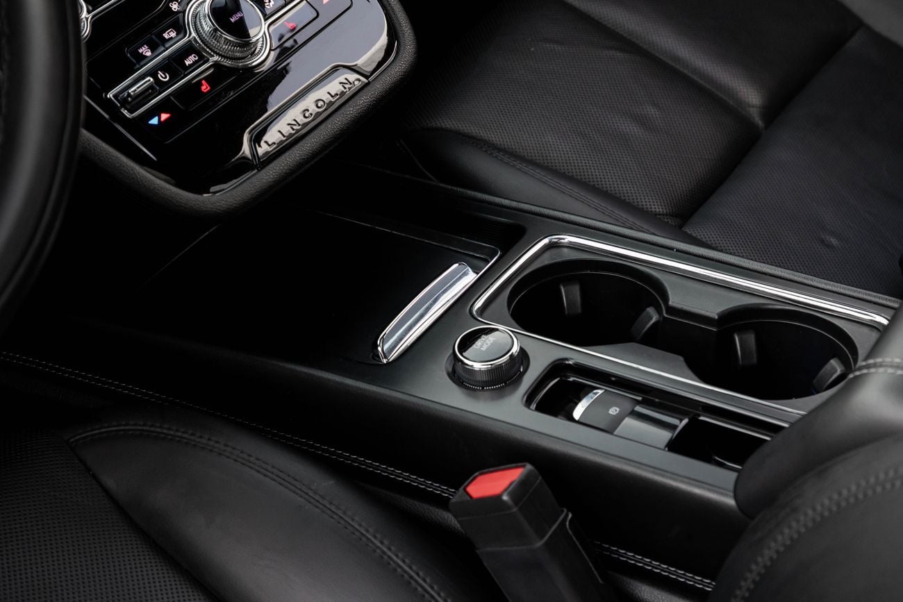 Lincoln Corsair Corsair Reserve | 2,057 P.M | 0% Downpayment | Lincoln Corsair Agency Warranty&SC