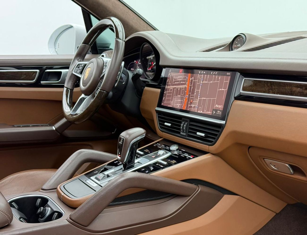 بورش كايان GTS 2021 Porsche Cayenne GTS, 4.0L Twin-Turbo V8, AWD, 460 HP / 620 Nm, 8-Speed Tiptronic S AED 289,