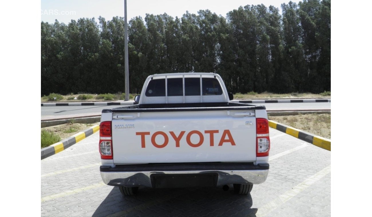 Toyota Hilux 2015 2.7 Ref #129