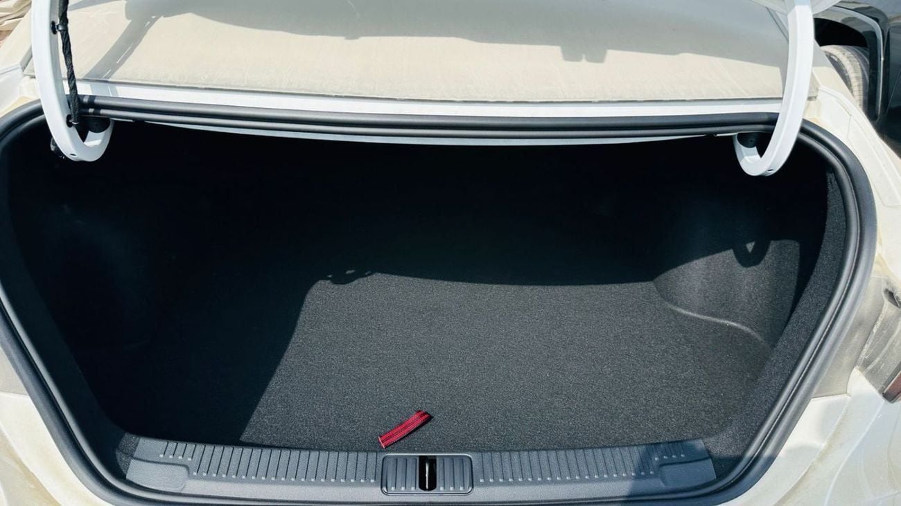 أم جي 5 LUX 1.5L