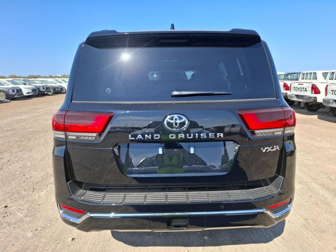 Toyota Land Cruiser VXR 3.5L