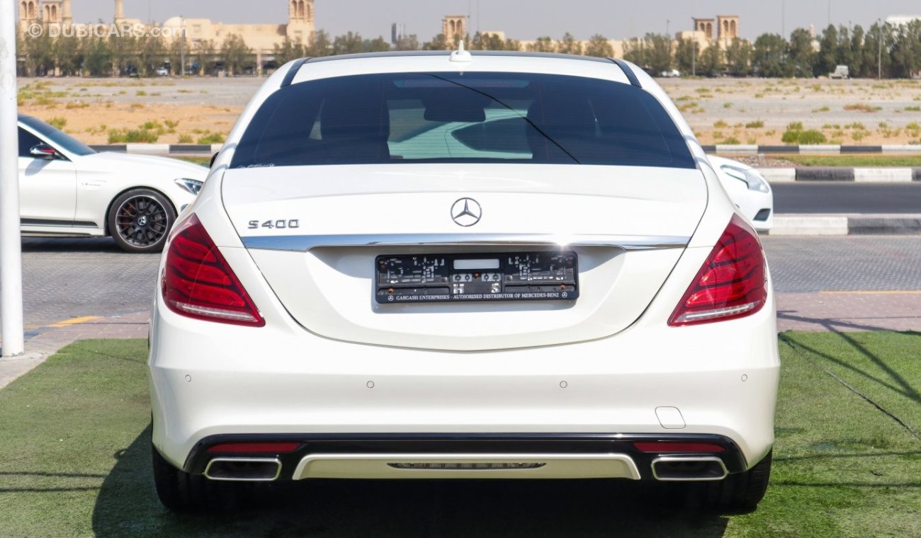 Mercedes-Benz S 400