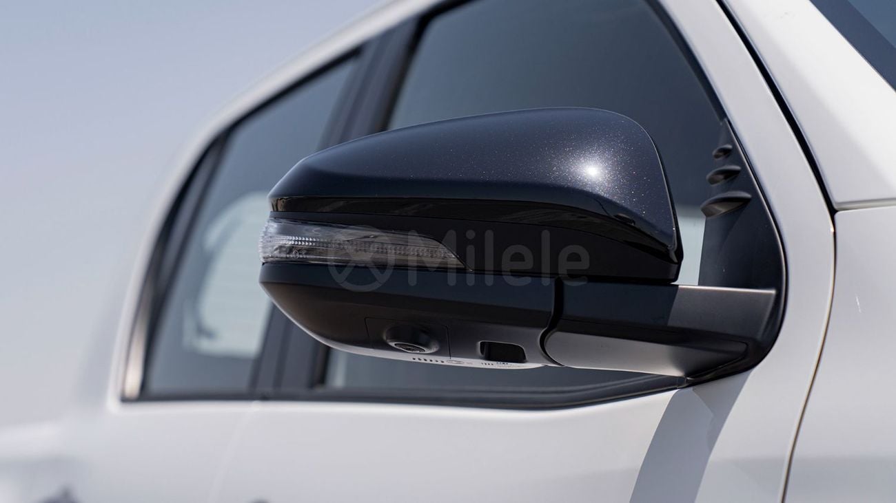 Toyota Hilux GR SPORT