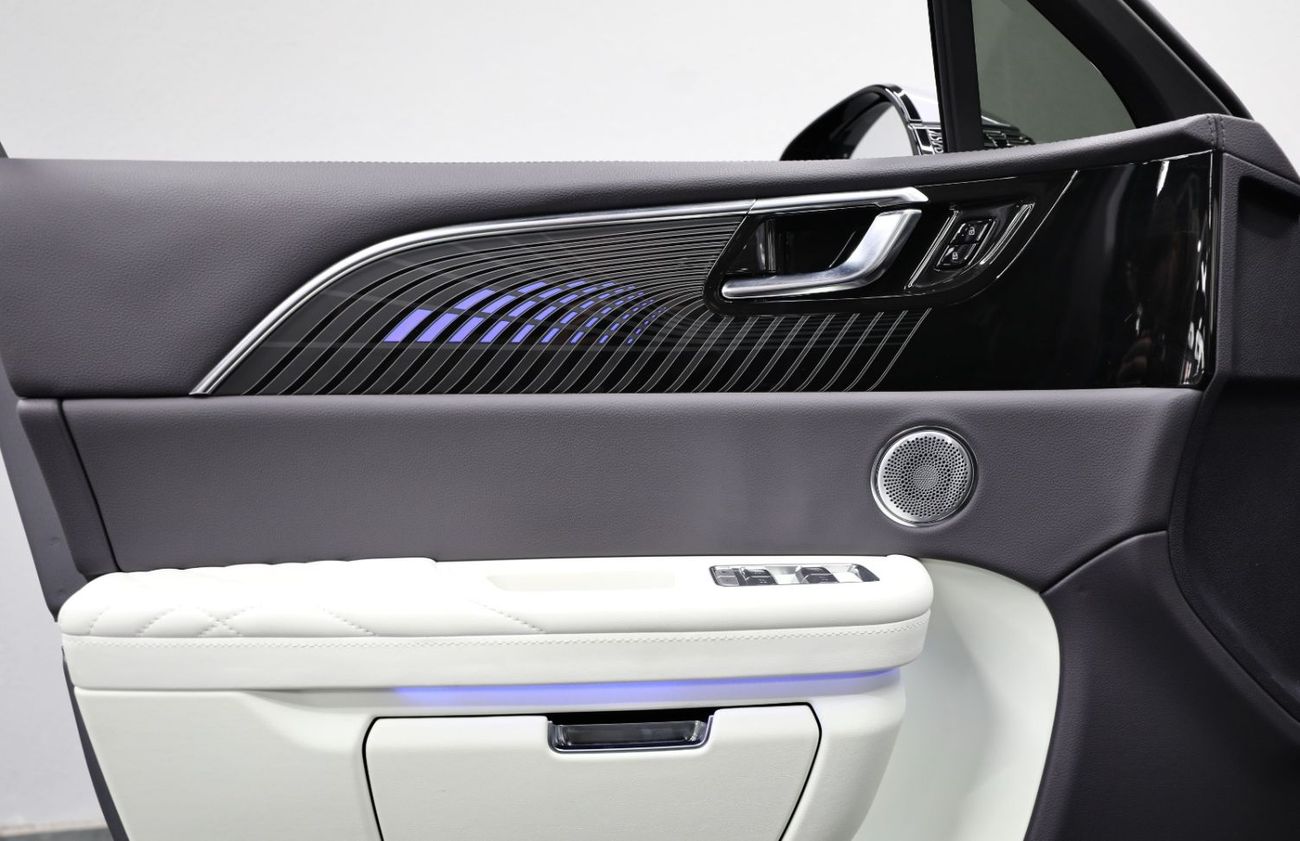 هونغشي EHS9 Hongqi E-HS9 | GCC | Under Agency Warranty | Full Option | Fully Electric | 3,250 AED monthly | Free