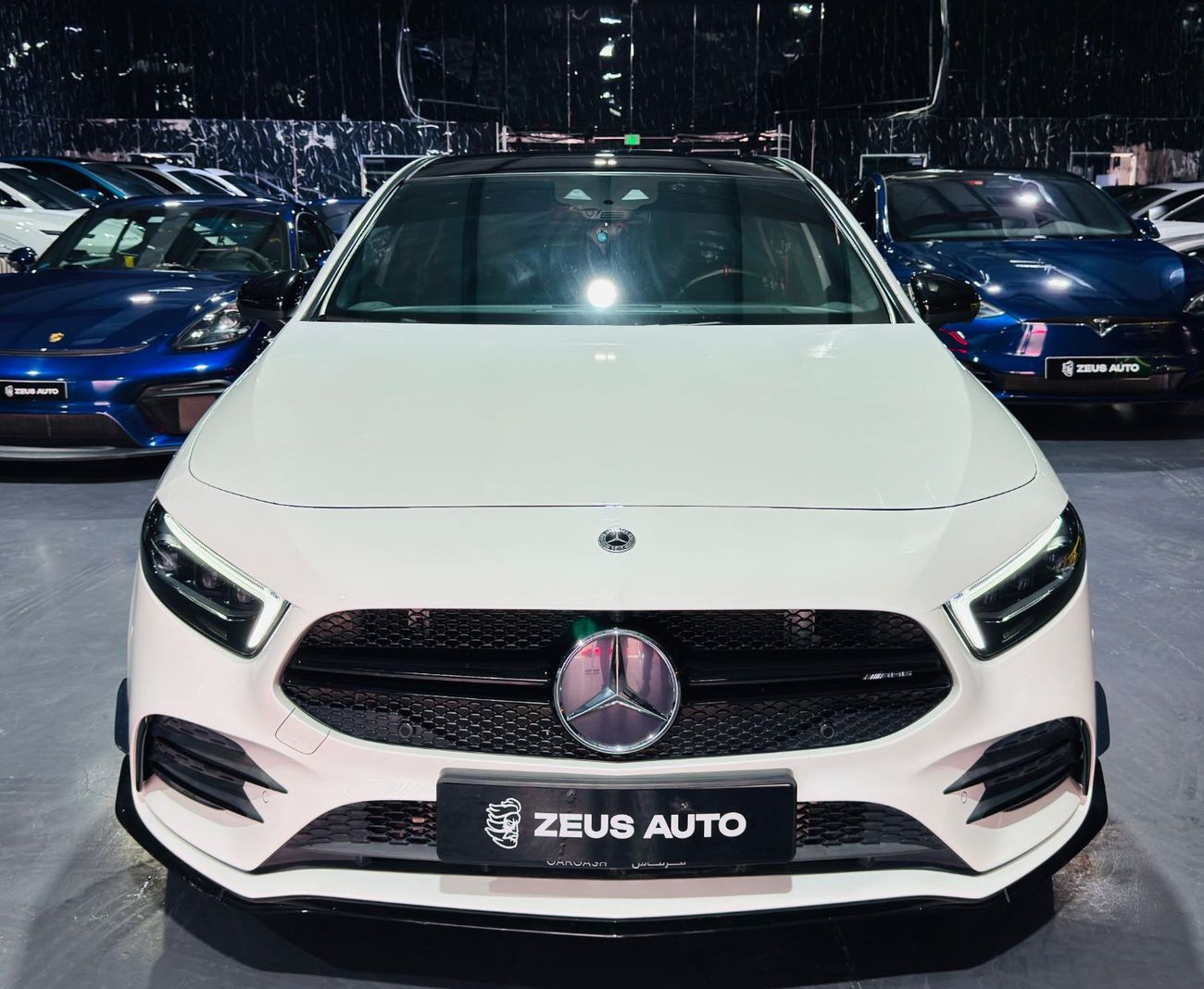 Mercedes-Benz A 35 AMG 4MATIC Hatchback 2022 Mercedes Benz A35 AMG, Dec 2026 Mercedes Warranty + Service Pack, GCC
