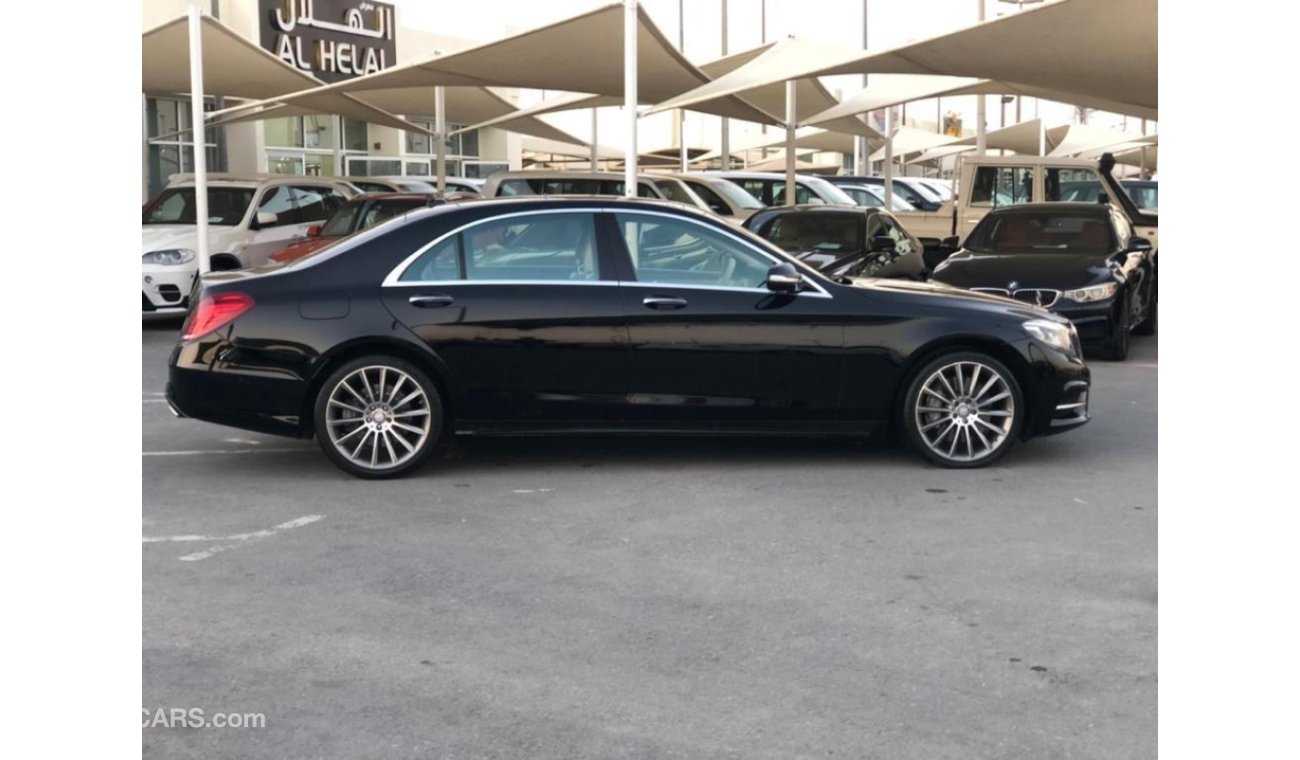 Mercedes-Benz S 500 model 2015 GCC car prefect condition full option low mileage panoramic roof leat