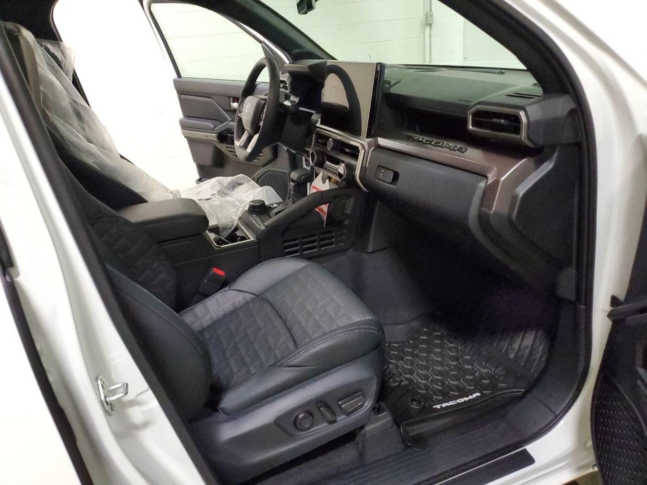 Toyota Tacoma TOYOTA TACOMA TRD SPORT PREMIUM 2024 V6 PETROL