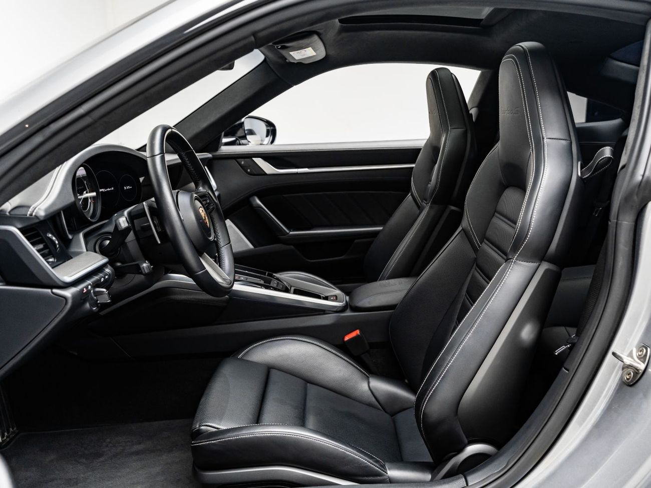 بورش 911 Turbo S 3.8L (640 HP) Coupe