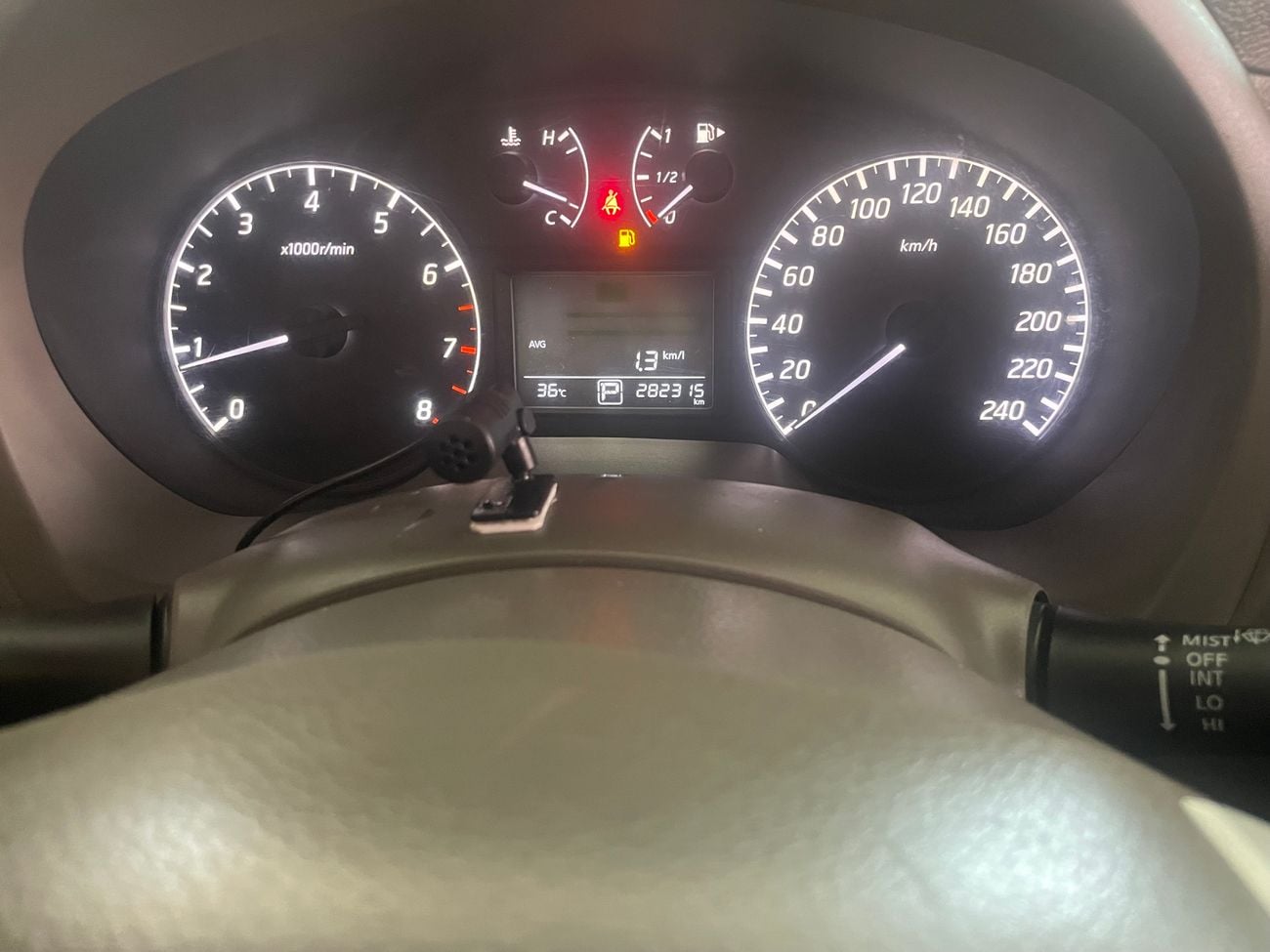 نيسان سنترا SL