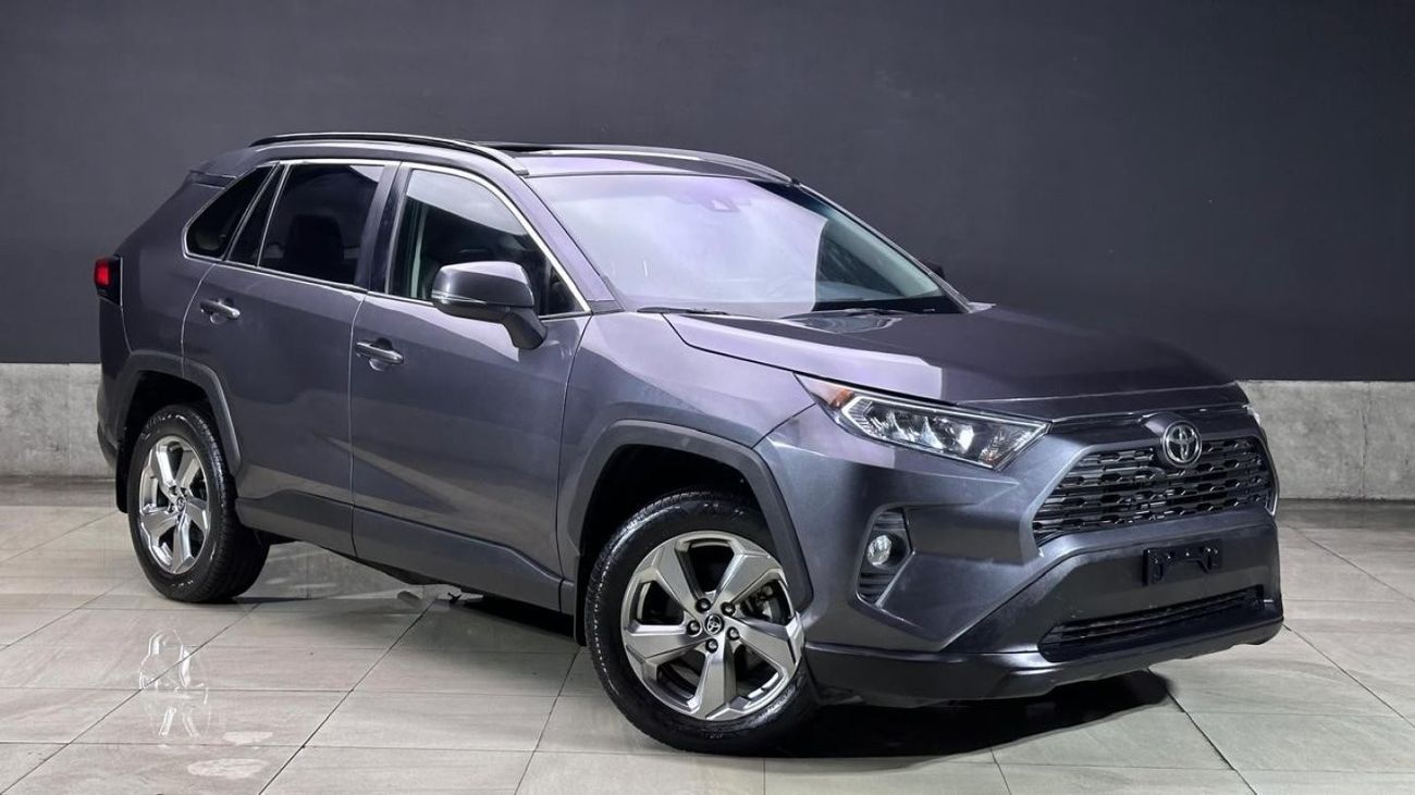 Toyota RAV4 XLE Full option